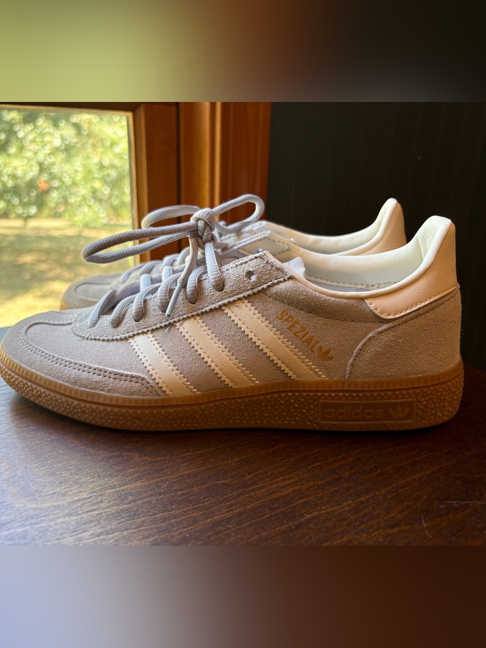 adidas men’s/womens Light Gray and White Spezial Suede Sneakers